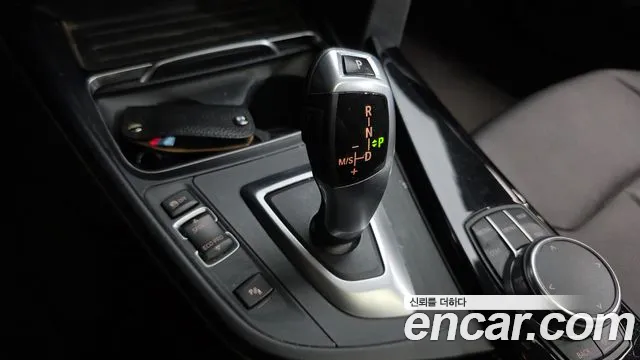 BMW 3 серии 2018 thumb 11