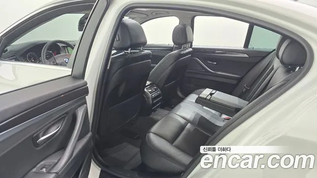 BMW 5 серии 2014 thumb 5