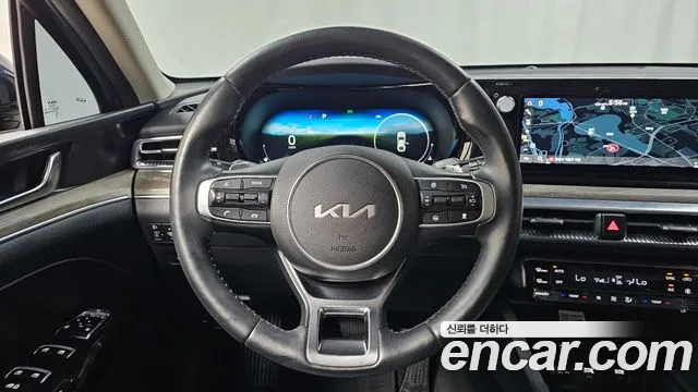 Kia K5 2023 thumb 3