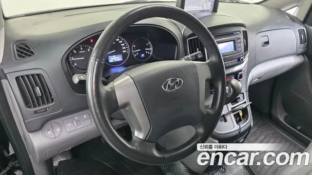 Hyundai Staria 2020 thumb 12
