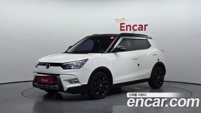 KGM Tivoli 2015 thumb 6