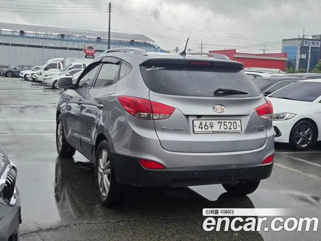 Hyundai Tucson 2010 thumb 3