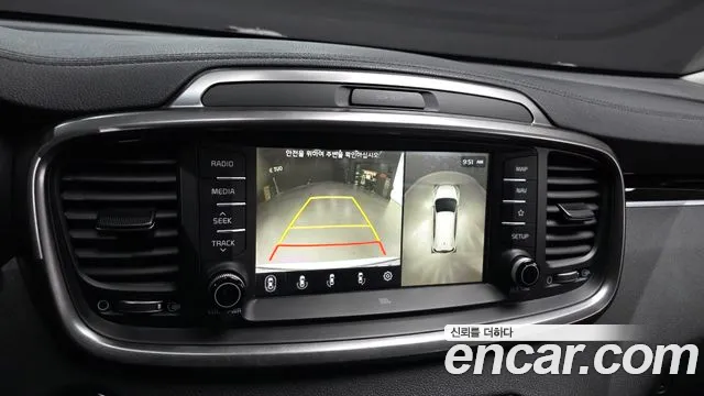 Kia Sorento 2018 thumb 6
