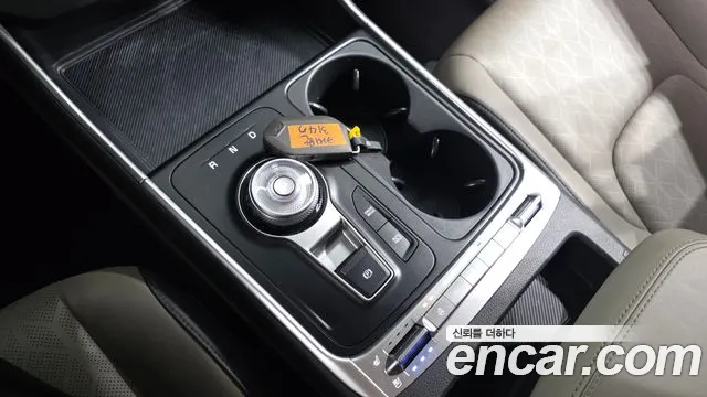 Kia Carnival 2024 thumb 4
