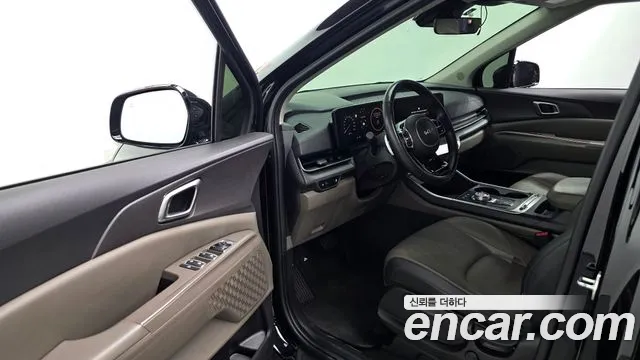 Kia Carnival 2024 thumb 8