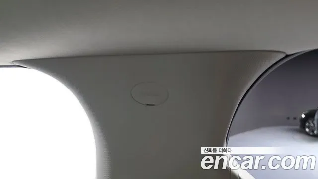 Kia Carnival 2024 thumb 6