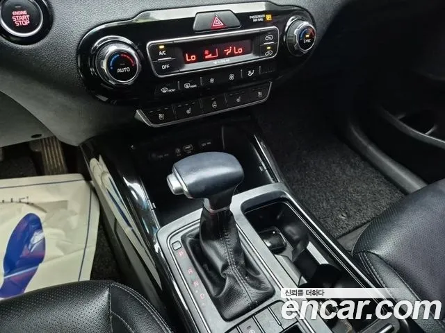 Kia Sorento 2018 thumb 11