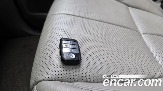 Kia Carnival 2018 thumb 7