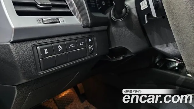 KGM Rexton 2020 thumb 3