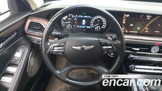 Genesis G90 2019 thumb 3
