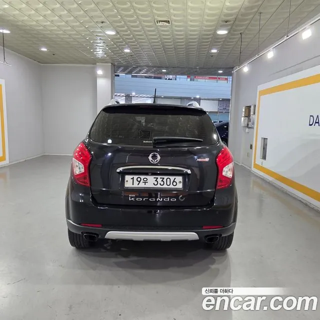 KG_Mobility_Ssangyong KORANDO 2015 thumb 4
