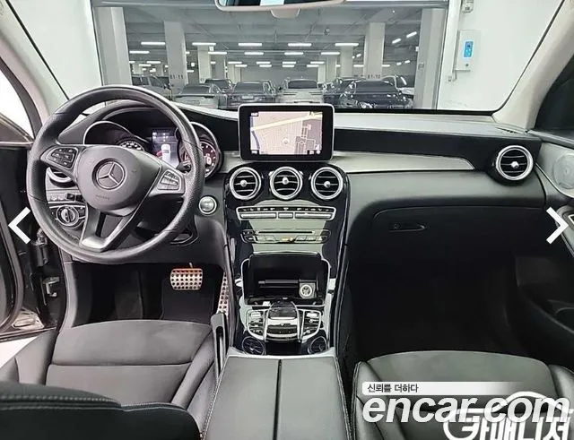 Mercedes-Benz GLC 2019 thumb 12