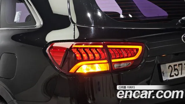 Kia Sorento 2019 thumb 4