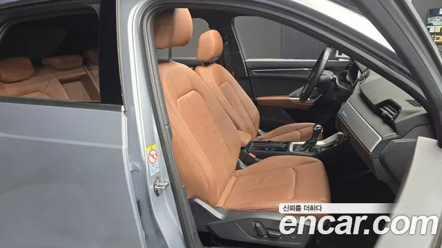 Audi Q3 2020 thumb 5