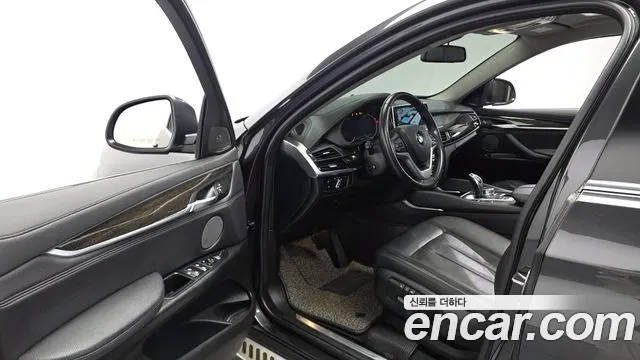 BMW X6 2017 thumb 8