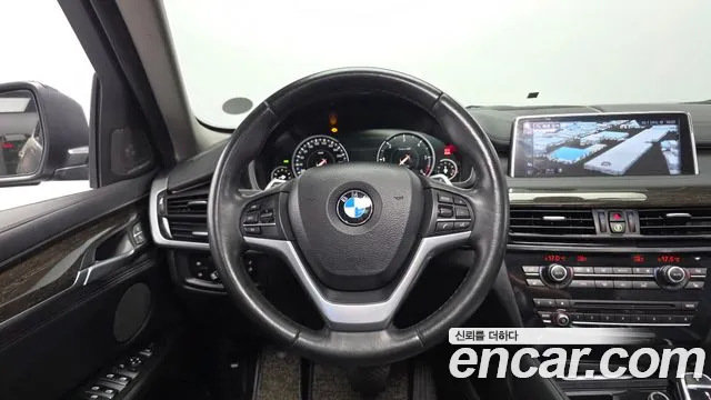 BMW X6 2017 thumb 11