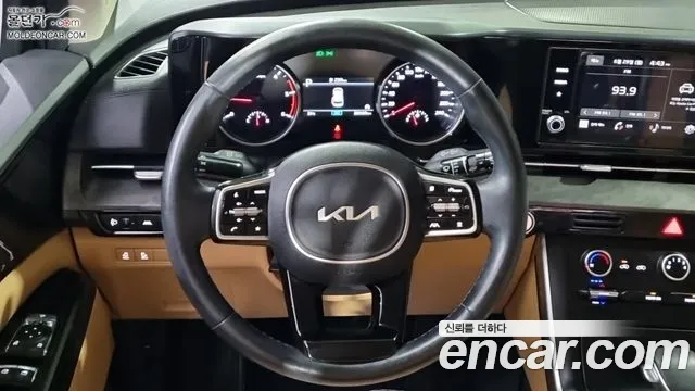 Kia Carnival 2021 thumb 10