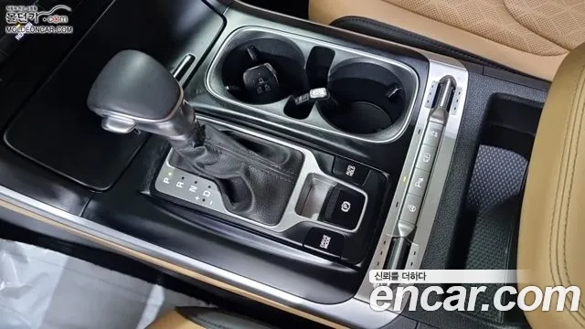 Kia Carnival 2021 thumb 2