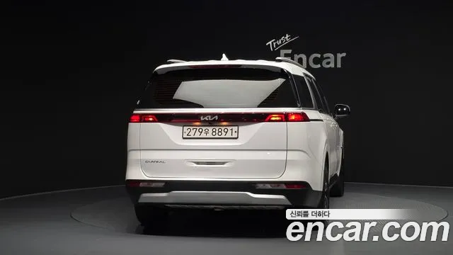 Kia Carnival 2022 thumb 8