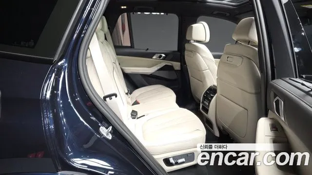 BMW X5 2025 thumb 10