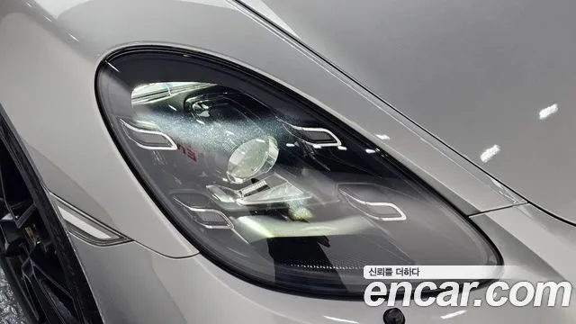 Porsche 718 Cayman 2021 thumb 5