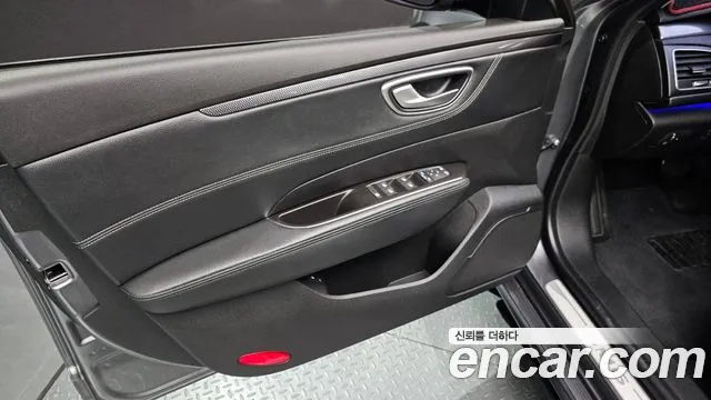 Renault SM6 2018 thumb 5