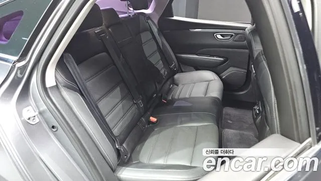 Renault SM6 2018 thumb 6
