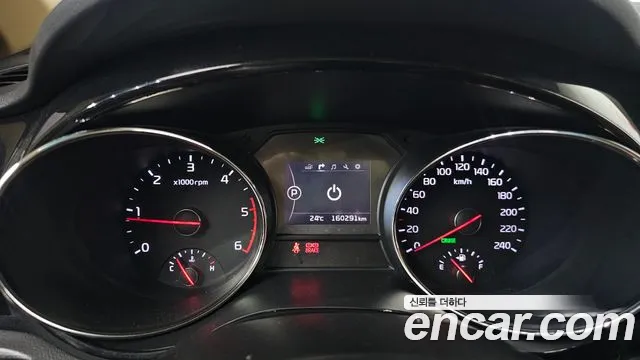 Kia Carnival 2016 thumb 9