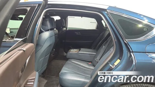 Genesis G80 2020 thumb 10