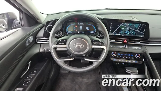Hyundai Elantra 2023 thumb 2