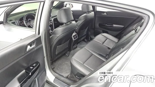 Kia Sportage 2021 thumb 8