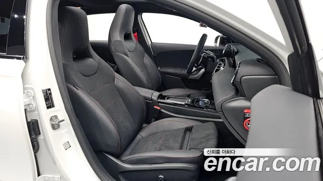 Mercedes-Benz A-Class 2026 thumb 4