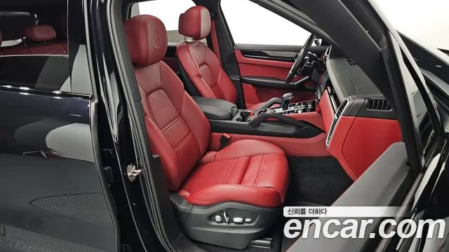 Porsche Cayenne 2020 thumb 9
