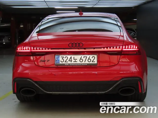 Audi RS7 2021 thumb 3