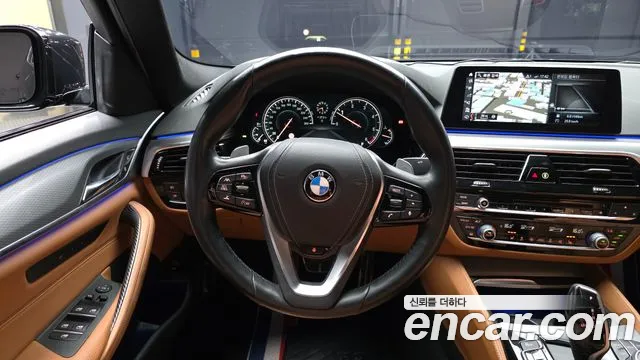 BMW 5 серии 2017 thumb 6