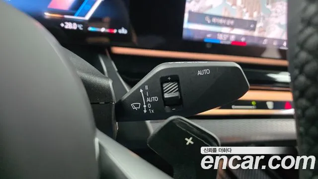 BMW 5 серии 2025 thumb 7