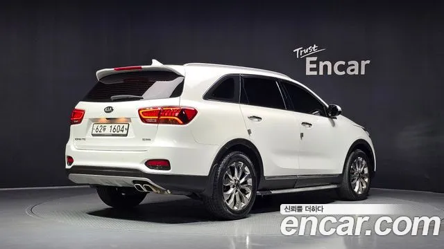Kia Sorento 2017 thumb 6