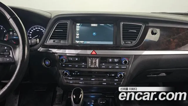 Hyundai Genesis 2014 thumb 6
