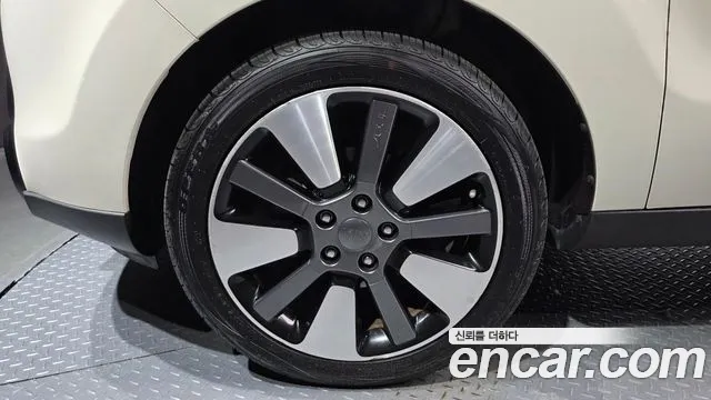 Kia Soul 2014 thumb 5