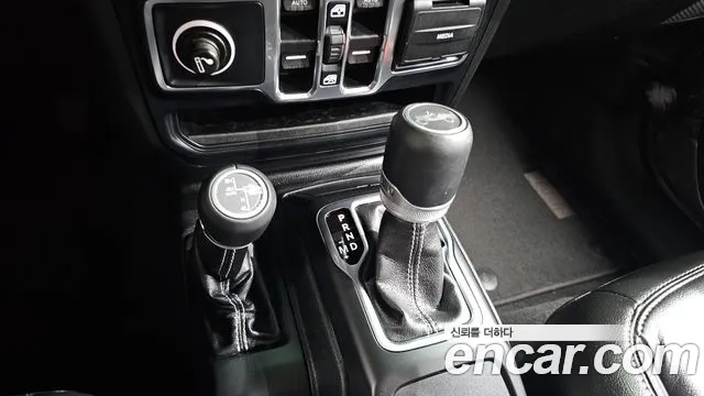 Jeep Wrangler 2019 thumb 10