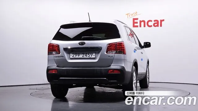 Kia Sorento 2012 thumb 4