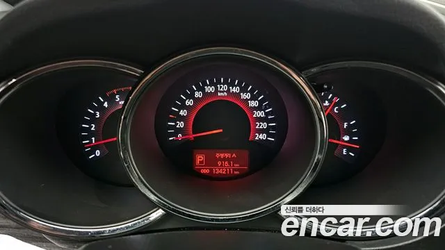 Kia Sorento 2012 thumb 8