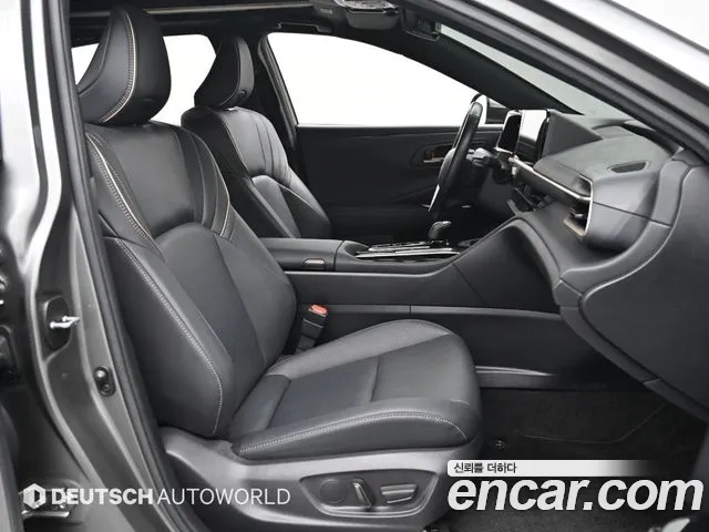 Toyota Crown Crossover 2024 thumb 5