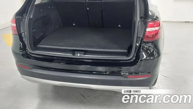 Mercedes-Benz GLC 2019 thumb 11