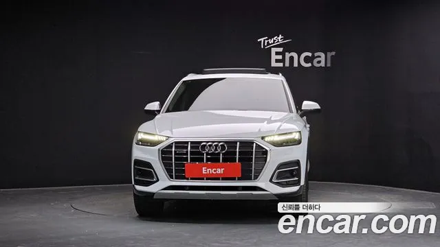 Audi Q5 2022 thumb 3