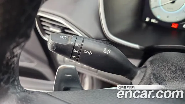 Hyundai Santa Fe 2021 thumb 10