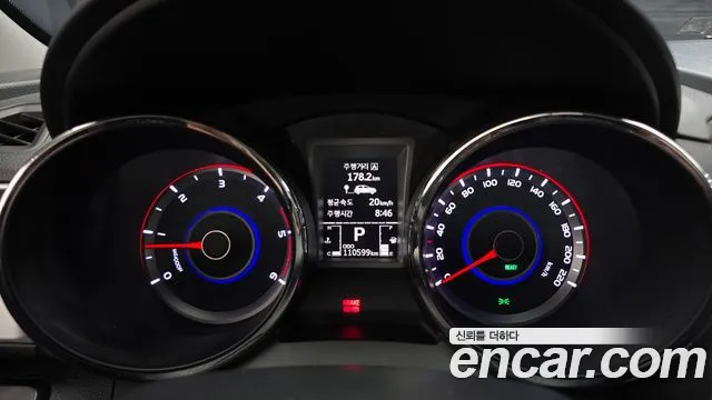 KGM Tivoli 2016 thumb 5