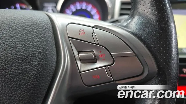 KGM Tivoli 2016 thumb 11