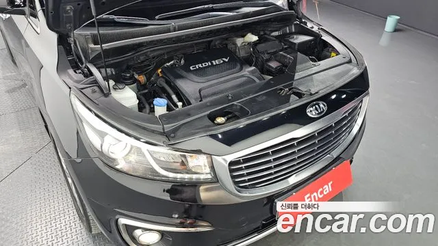 Kia Carnival 2017 thumb 7