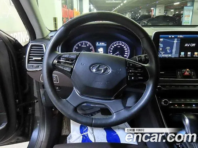 Hyundai Grandeur 2018 thumb 12